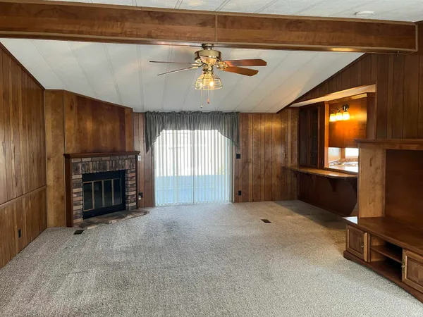$225,000 | 1870 East 100 North, Washington, IN 47501