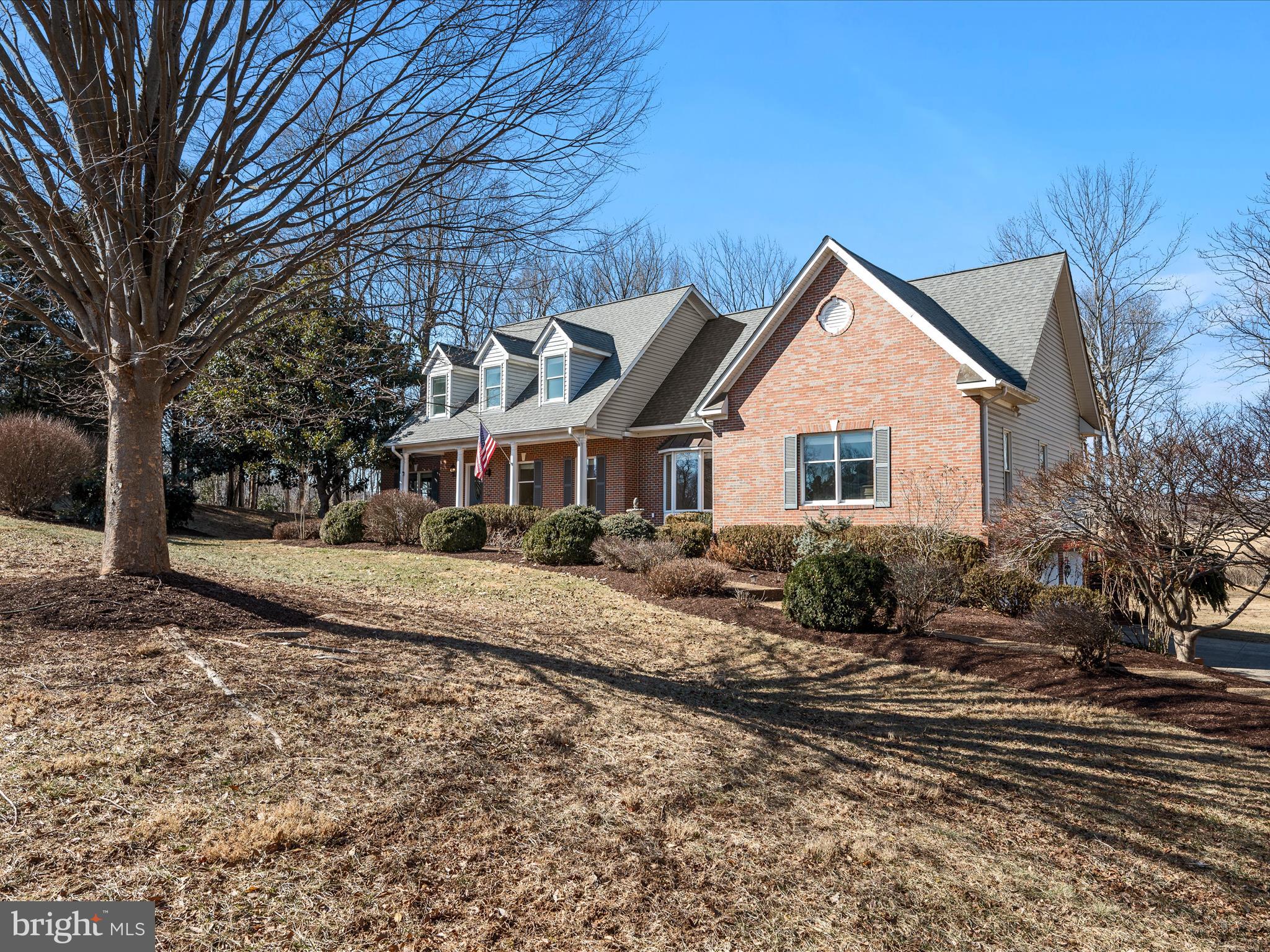 41950 Saddlebrook Place Leesburg, VA 20176 - Photo 12 of 87 a view of a yard in front of house