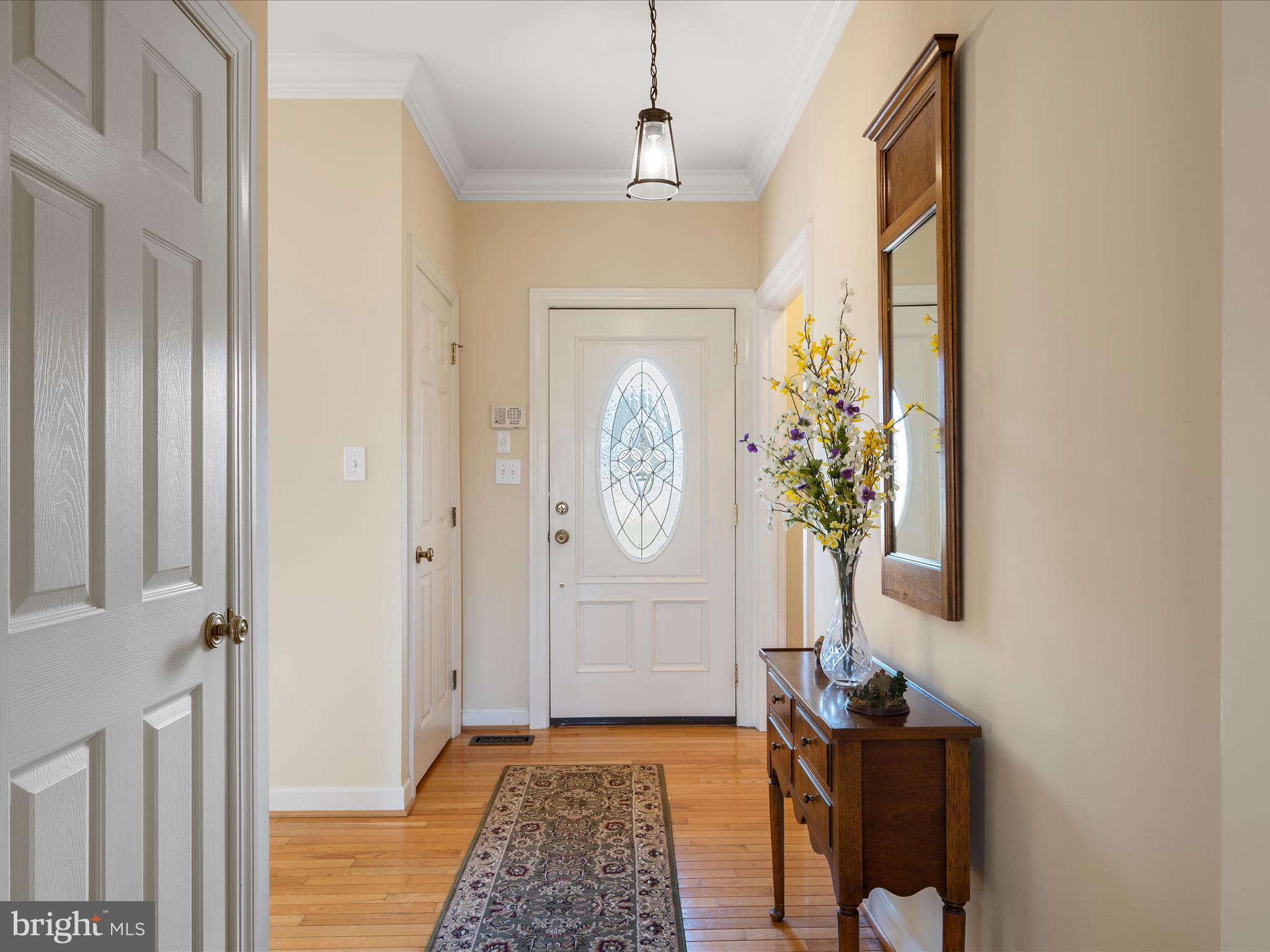 41950 Saddlebrook Place Leesburg, VA 20176 - Photo 15 of 87 Foyer