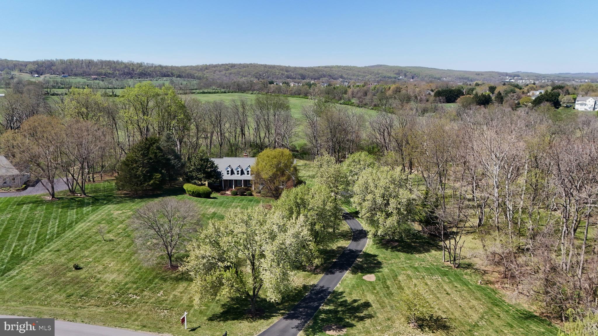 41950 Saddlebrook Place Leesburg, VA 20176 - Photo 3 of 87