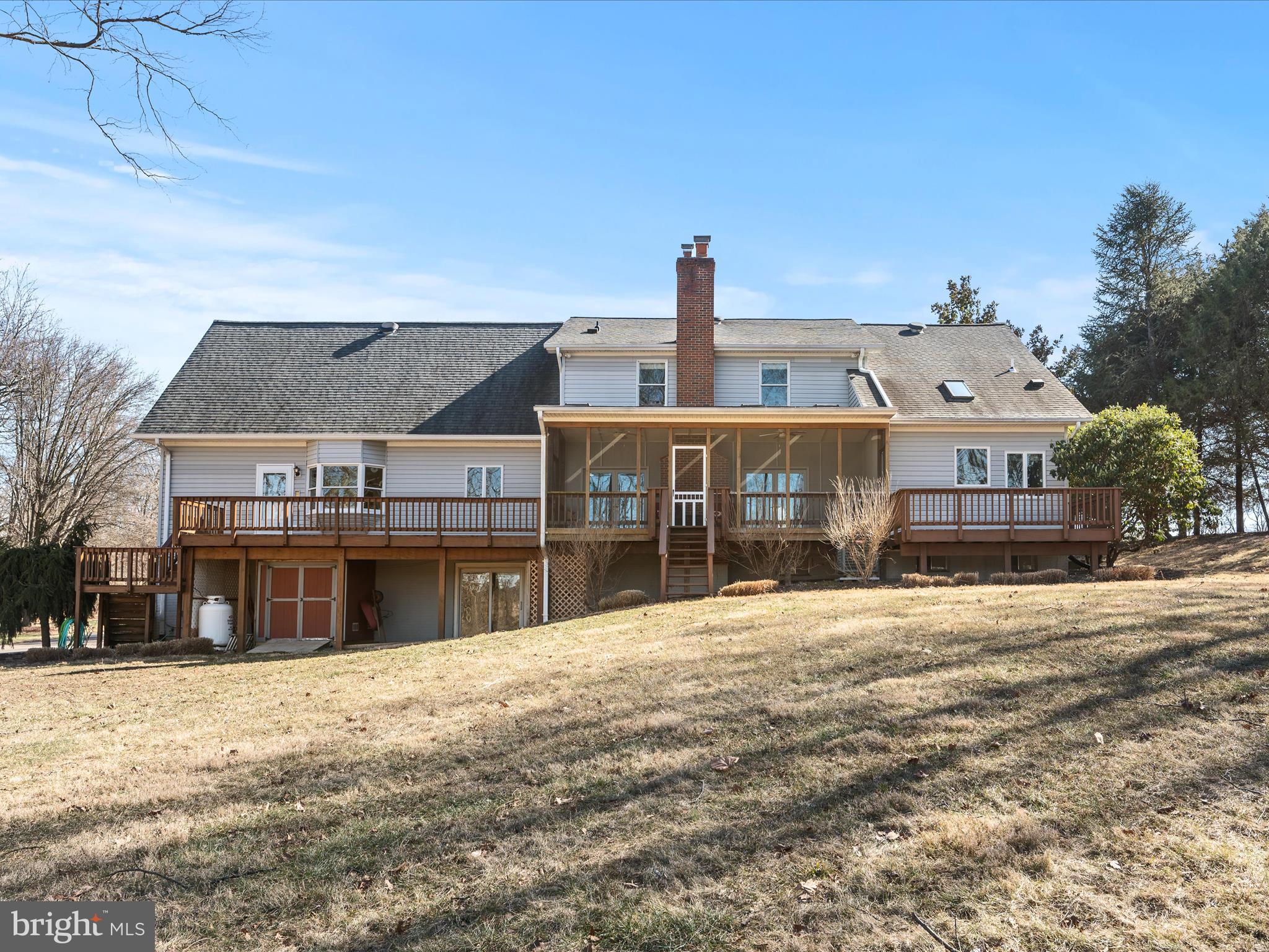 41950 Saddlebrook Place Leesburg, VA 20176 - Photo 63 of 87 a front view of a house with a yard
