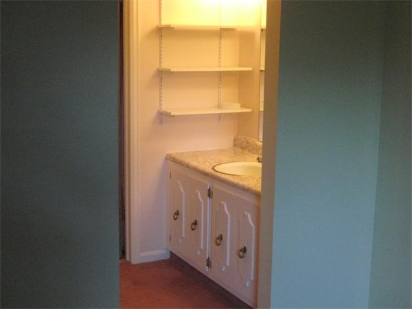 324 Russell Road, Unit 111 Westfield, MA 01085 - Photo 7 of 7 Gallery Image 7
