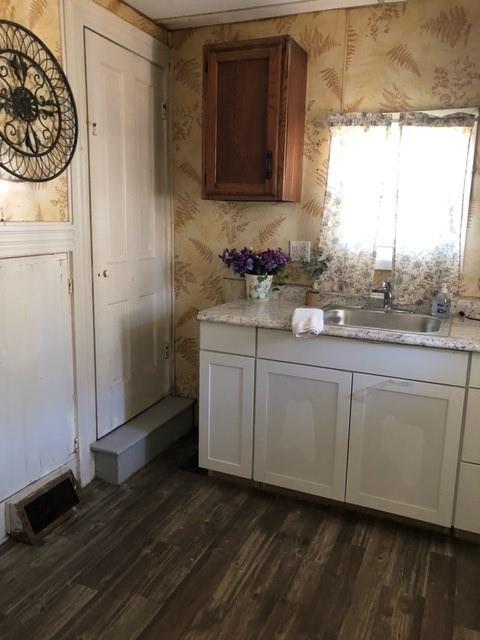 408 North 9th Street Apollo, PA 15613 - Photo 4 of 9 Gallery Image 4
