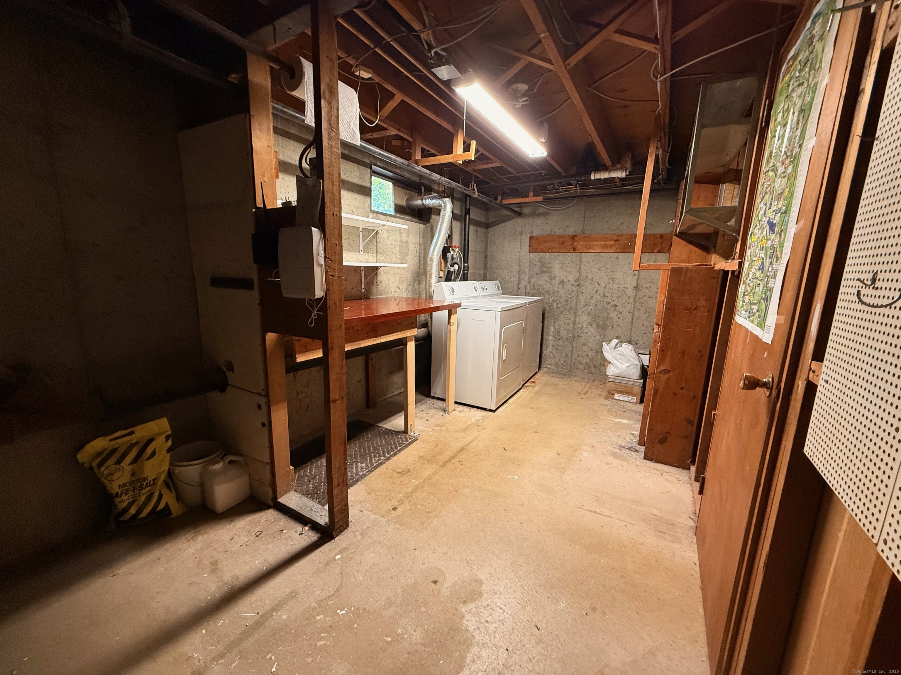 182 Worth Avenue Hamden, CT 06518 - Photo 30 of 36 a view of a storage & utility room