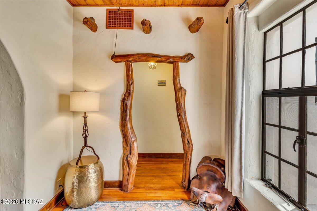 277-290 Canelo Road Elgin, AZ 85611 - Photo 15 of 49 Main Nook Room