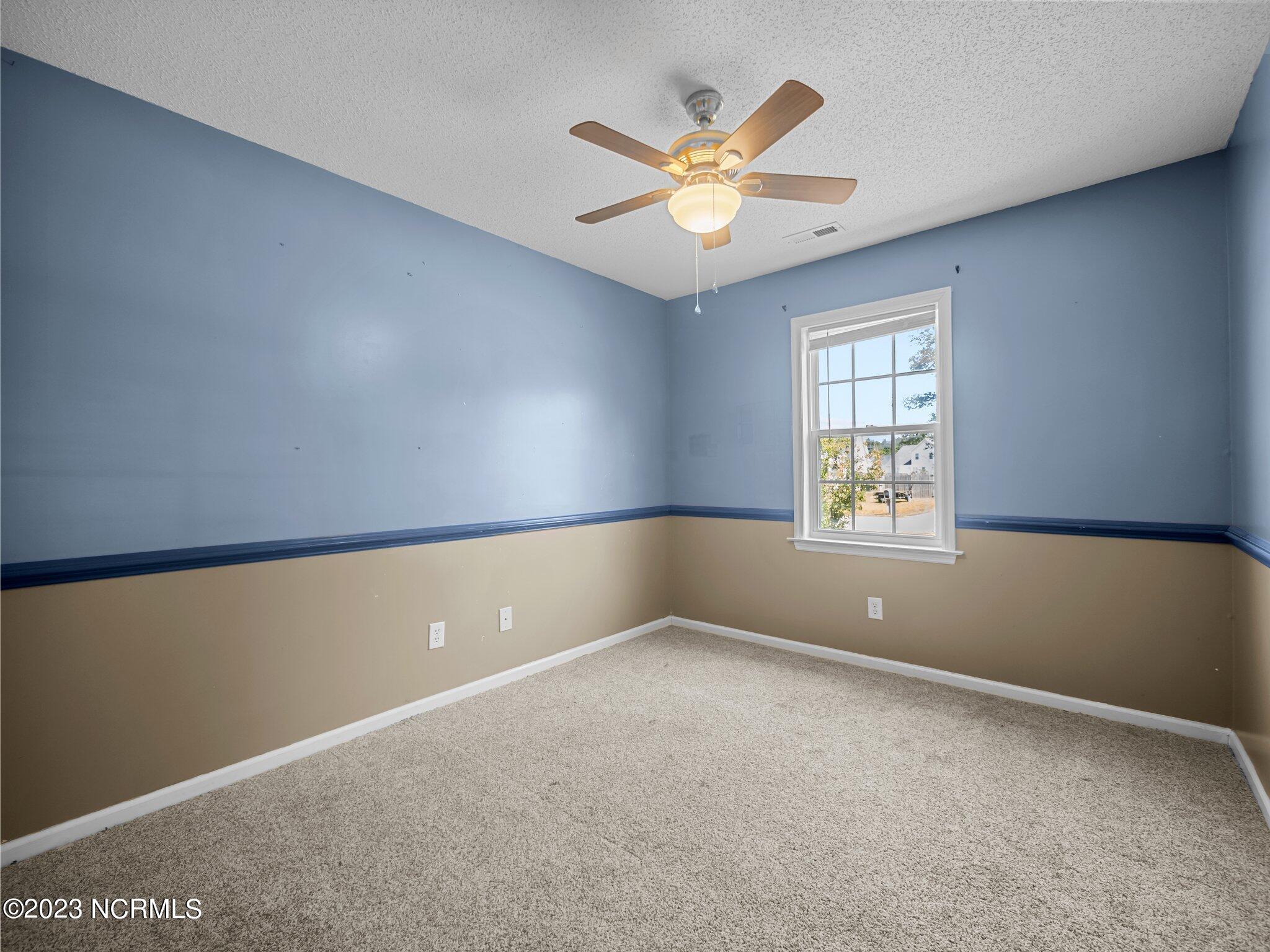 301 Rivers Edge Court Jacksonville, NC 28540 - Photo 32 of 55 31-web-or-mls-P9054852