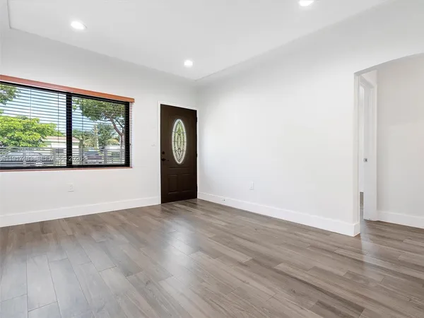$4,200 | Design District, Miami, FL 33127