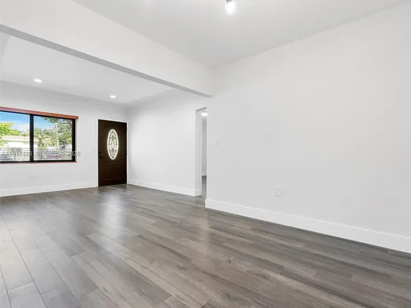 $4,200 | Design District, Miami, FL 33127