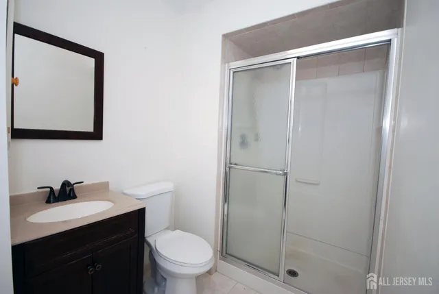 $3,000 | 1 Wellington Court, Sayreville, NJ 08872