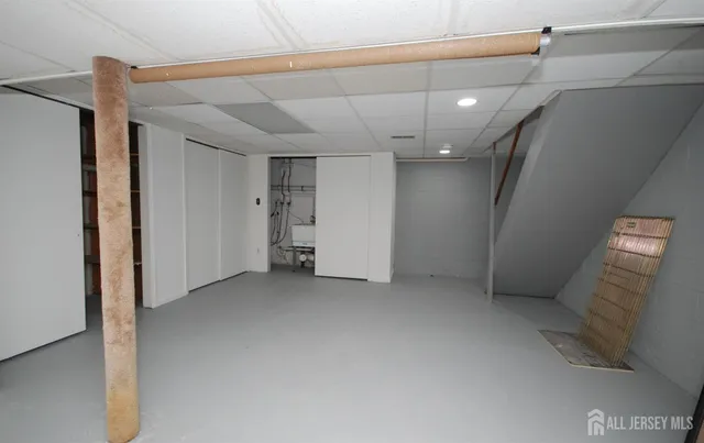 $3,000 | 1 Wellington Court, Sayreville, NJ 08872