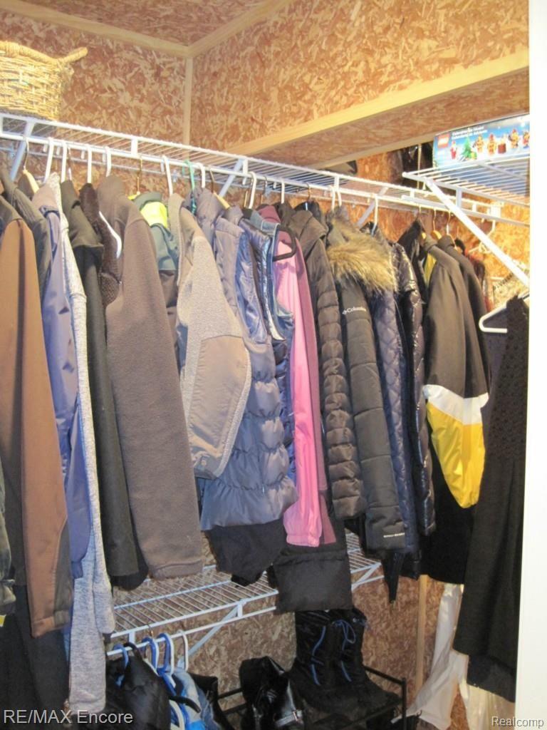 3687 Tremonte Circle, Unit 73 Rochester, MI 48306 - Photo 37 of 43 Basement cedar closet