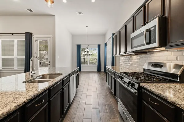 $2,350 | 13701 Ronald W Reagan Boulevard, Unit 99, Cedar Park, TX 78613