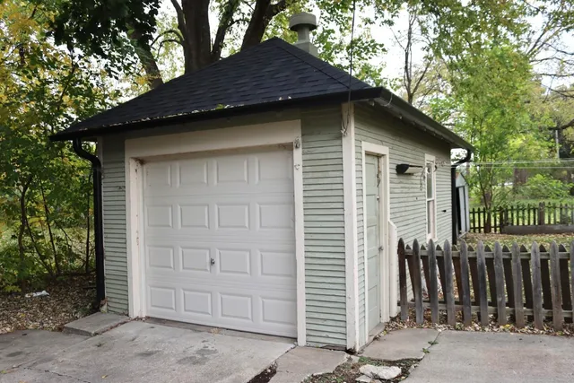 $259,000 | 307 South University Avenue, Beaver Dam, WI 53916