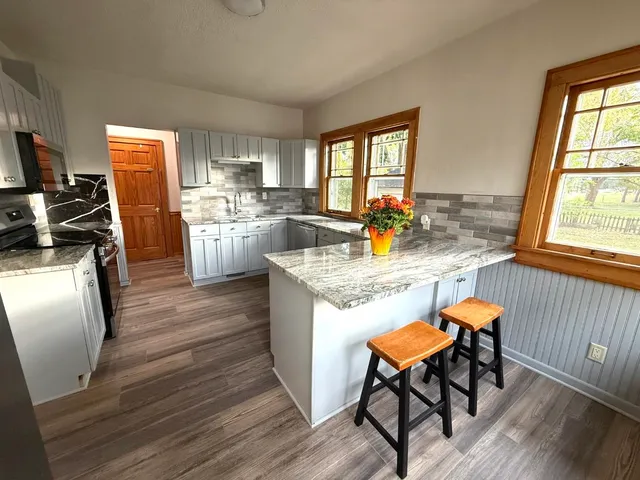 $259,000 | 307 South University Avenue, Beaver Dam, WI 53916