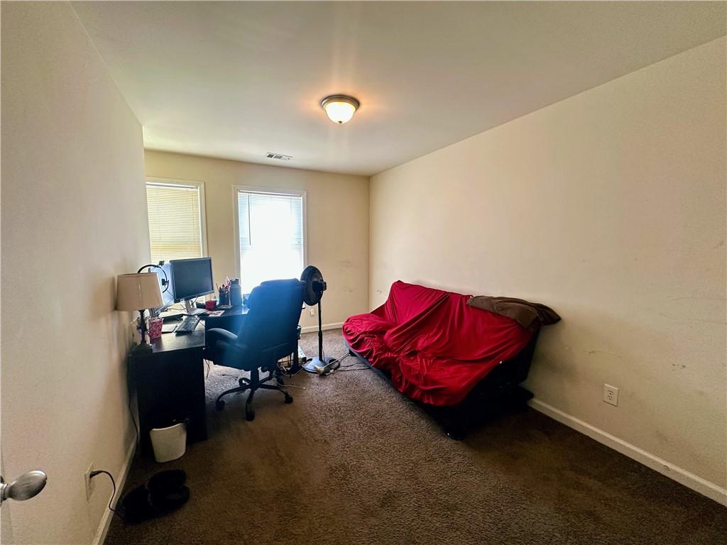 2655 Avanti Way Decatur, GA 30035 - Photo 11 of 12 a living room with furniture
