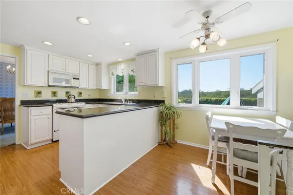 $2,299,000 | 2021 Swan Drive, Costa Mesa, CA 92626