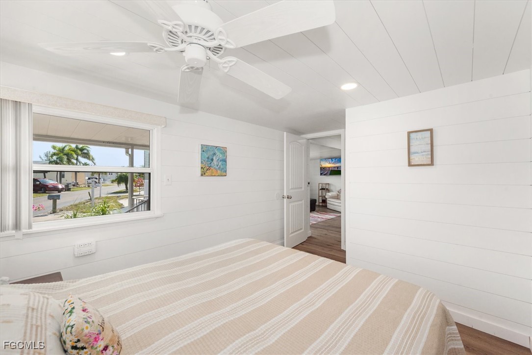 67 Percy Street Fort Myers, FL 33908 - Photo 18 of 36