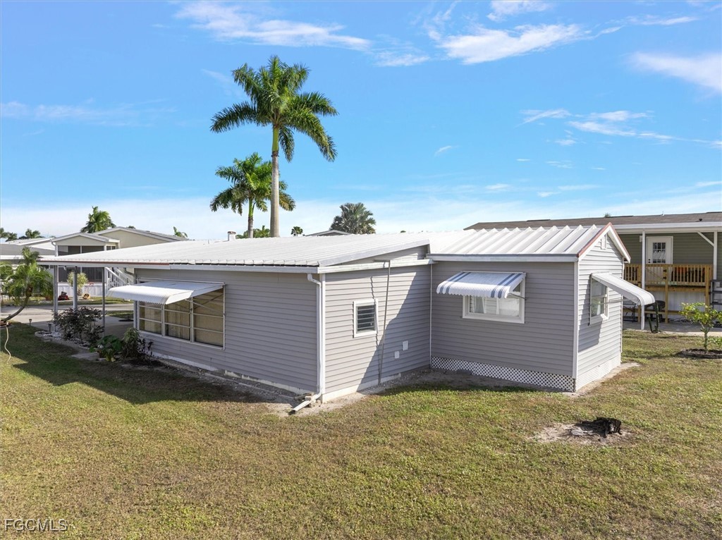 67 Percy Street Fort Myers, FL 33908 - Photo 32 of 36