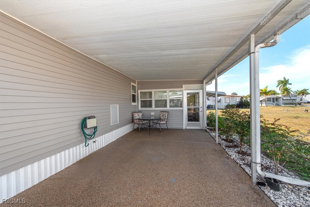 67 Percy Street Fort Myers, FL 33908 - Photo 7 of 36
