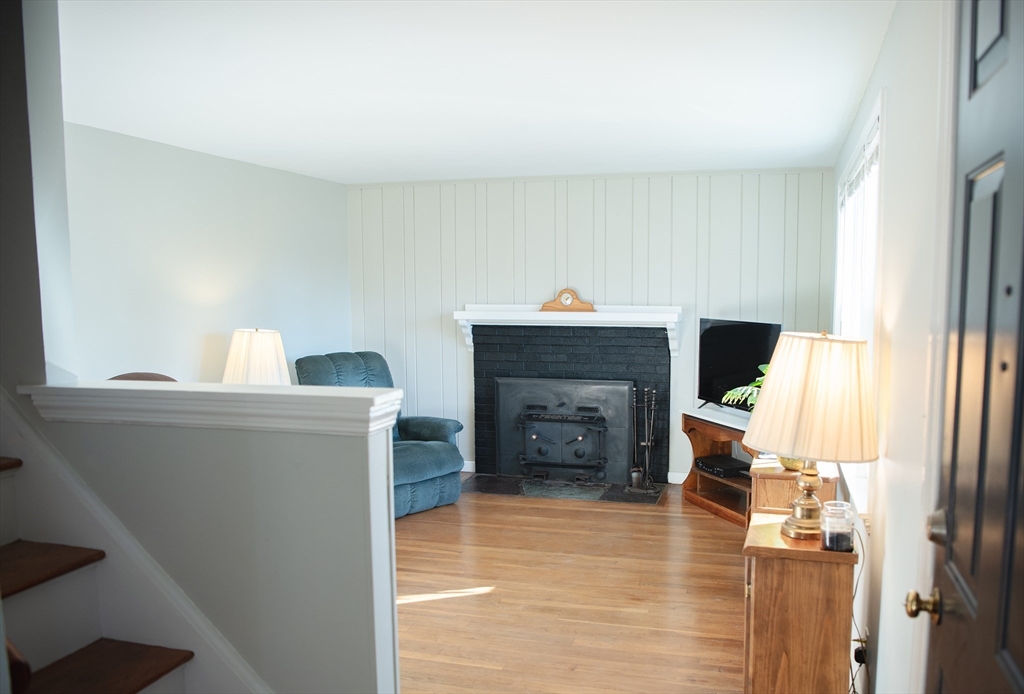 6 Laurel Road Norwood, MA 02062 - Photo 23 of 40 Gallery Image 23