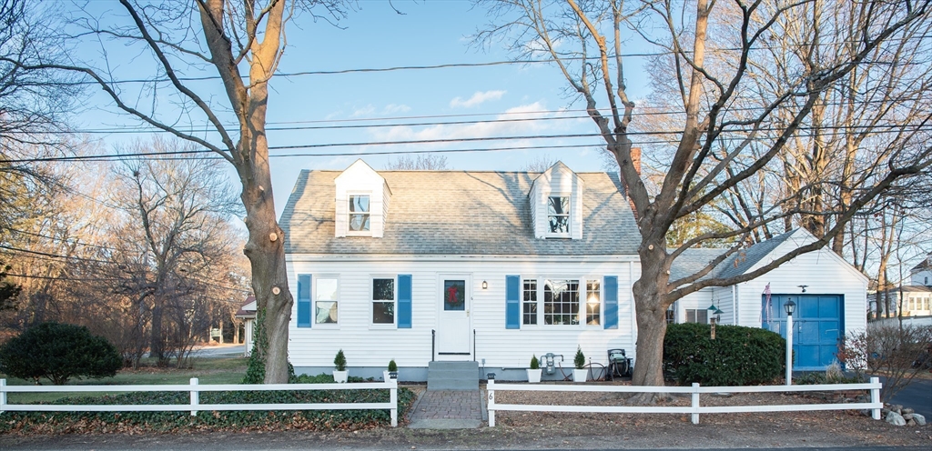 6 Laurel Road Norwood, MA 02062 - Photo 3 of 40 Gallery Image 3