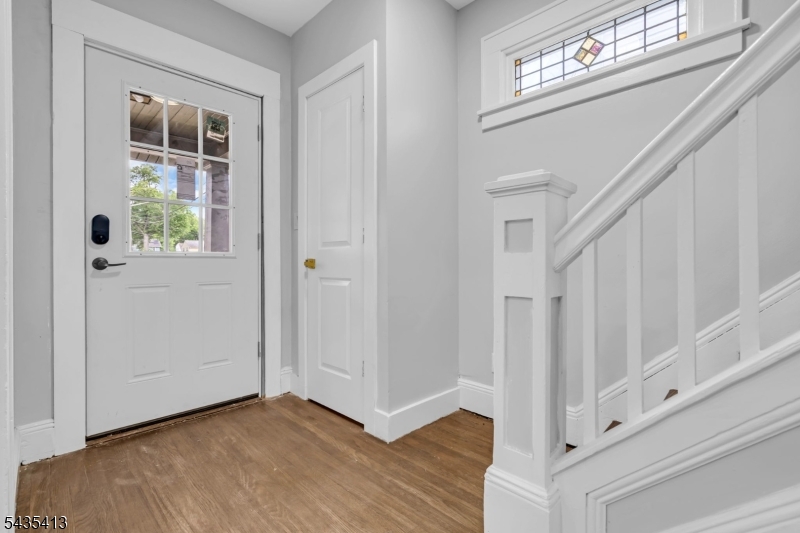 529 Wheatsheaf Road Roselle, NJ 07203 - Photo 32 of 46