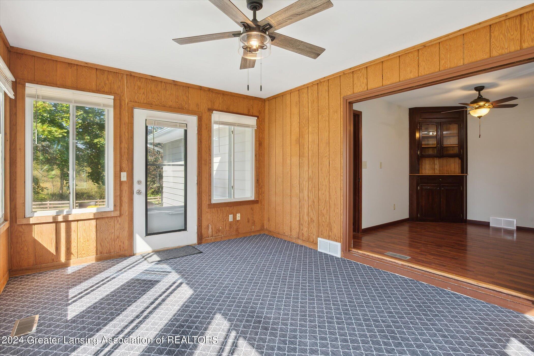 1009 West Barnes Road Mason, MI 48854 - Photo 25 of 65 20-1009-W-Barnes-Rd-Mason-MI-48854-Windo