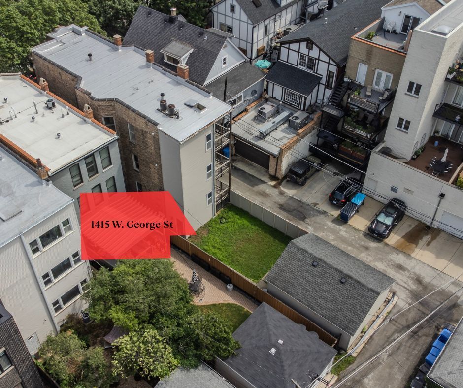 1415 West George Street Chicago, IL 60657 - Photo 34 of 35 an aerial view of a house with a garden