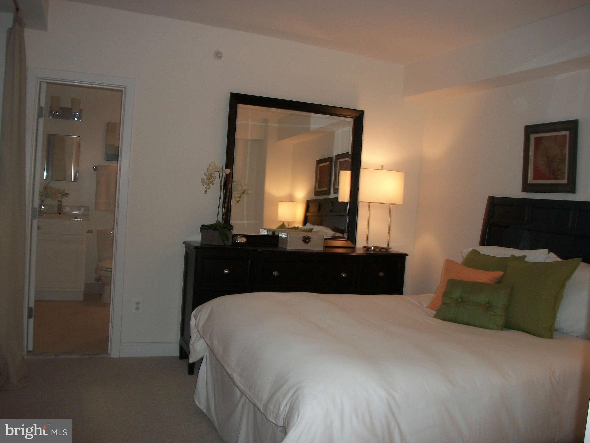 1440 Columbia Road Northwest, Unit 101 Washington, DC 20009 - Photo 21 of 30 Bedroom (Master)