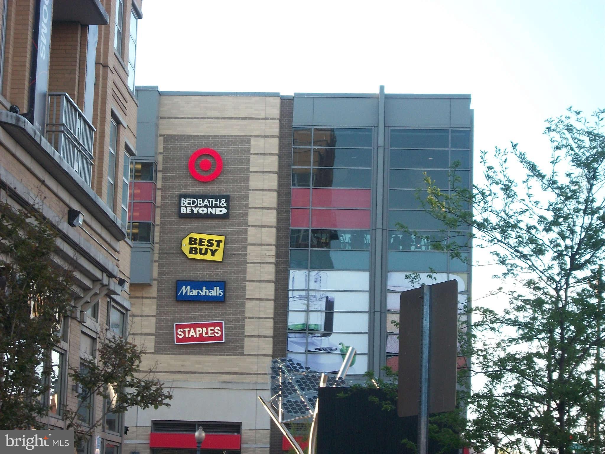1440 Columbia Road Northwest, Unit 101 Washington, DC 20009 - Photo 29 of 30 Community