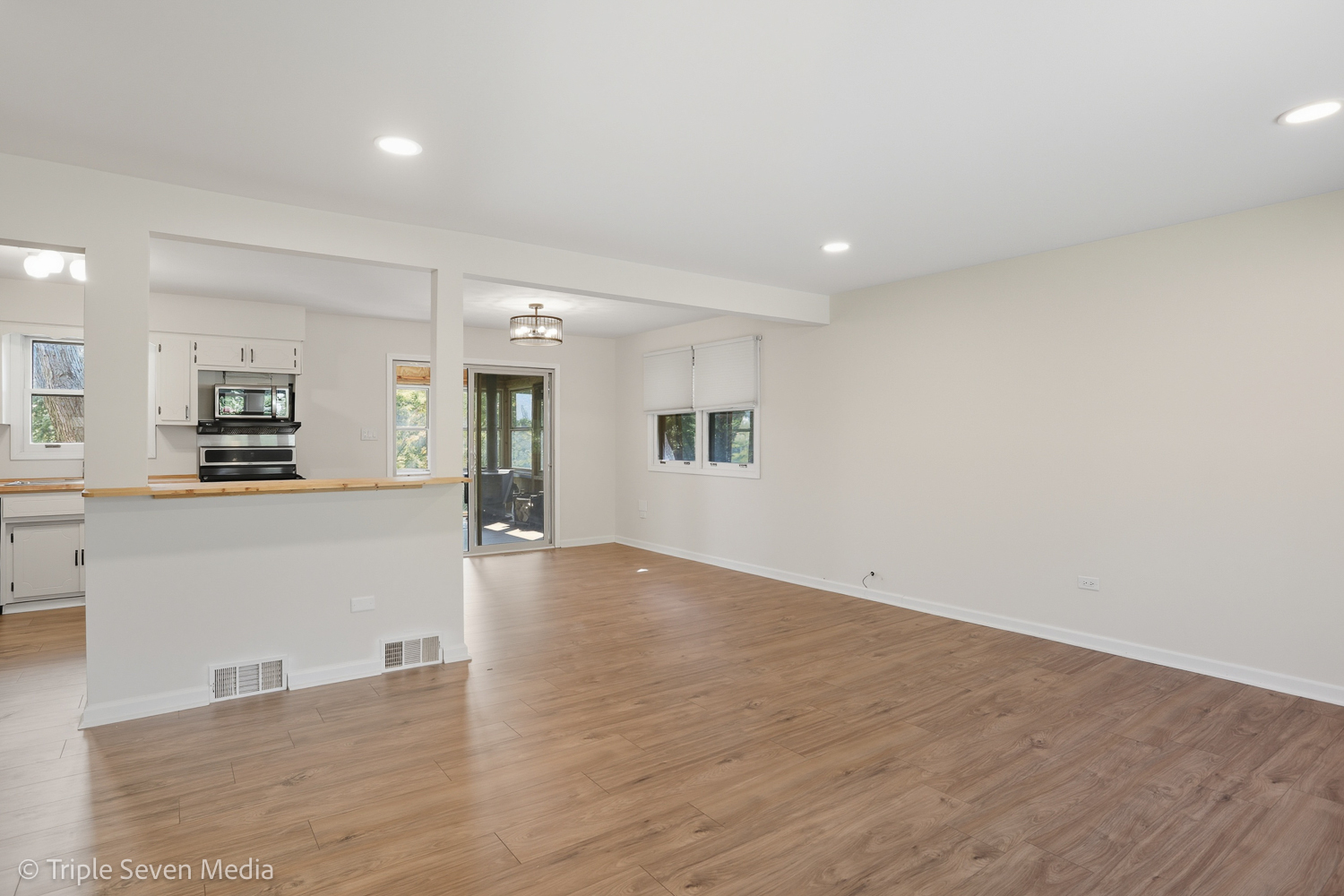 11307 German Church Road Willow Springs, IL 60480 - Photo 18 of 49 a view of a kitchen with an empty space and a window