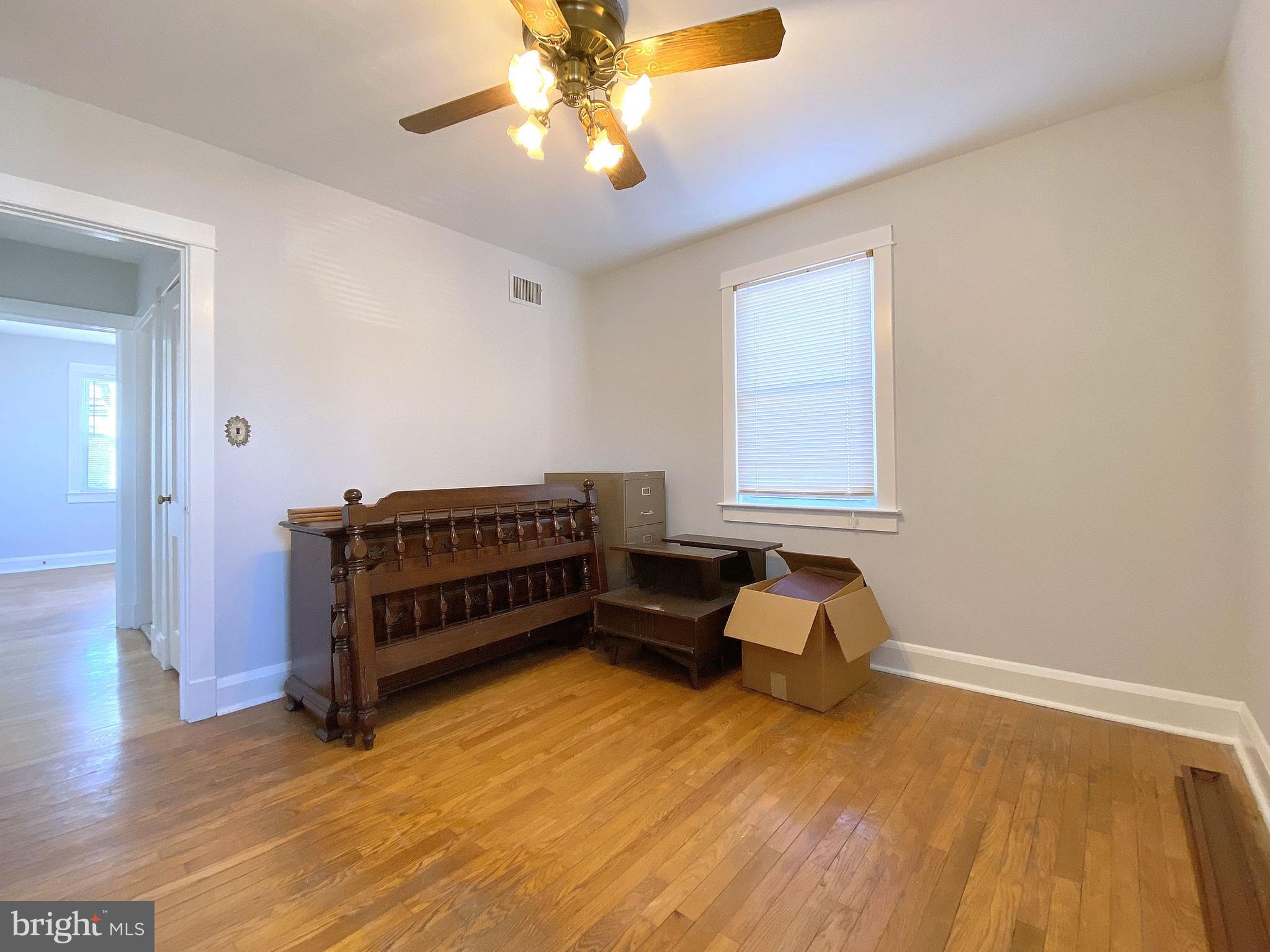7606 North Point Road Baltimore, MD 21219 - Photo 18 of 75