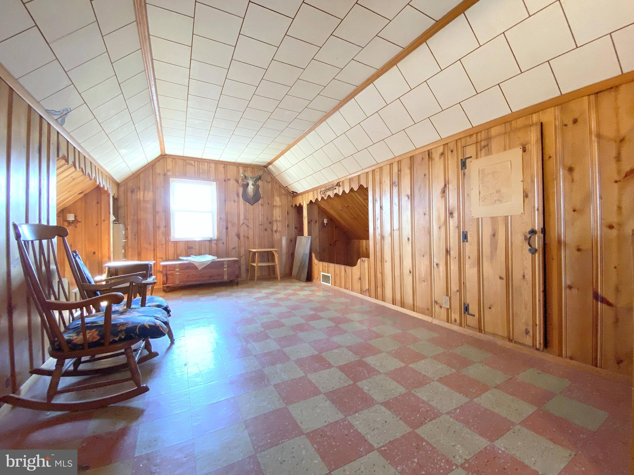 7606 North Point Road Baltimore, MD 21219 - Photo 27 of 75