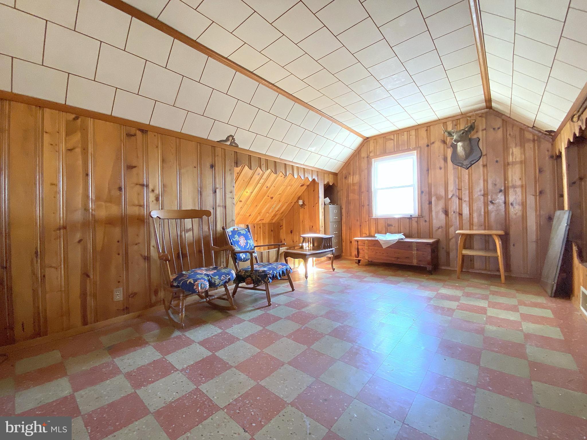 7606 North Point Road Baltimore, MD 21219 - Photo 33 of 75