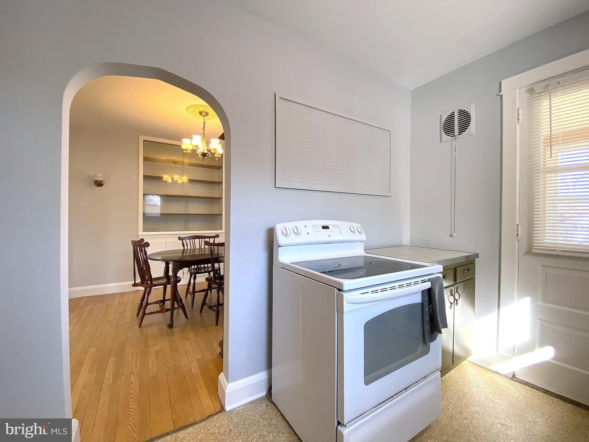 7606 North Point Road Baltimore, MD 21219 - Photo 54 of 75