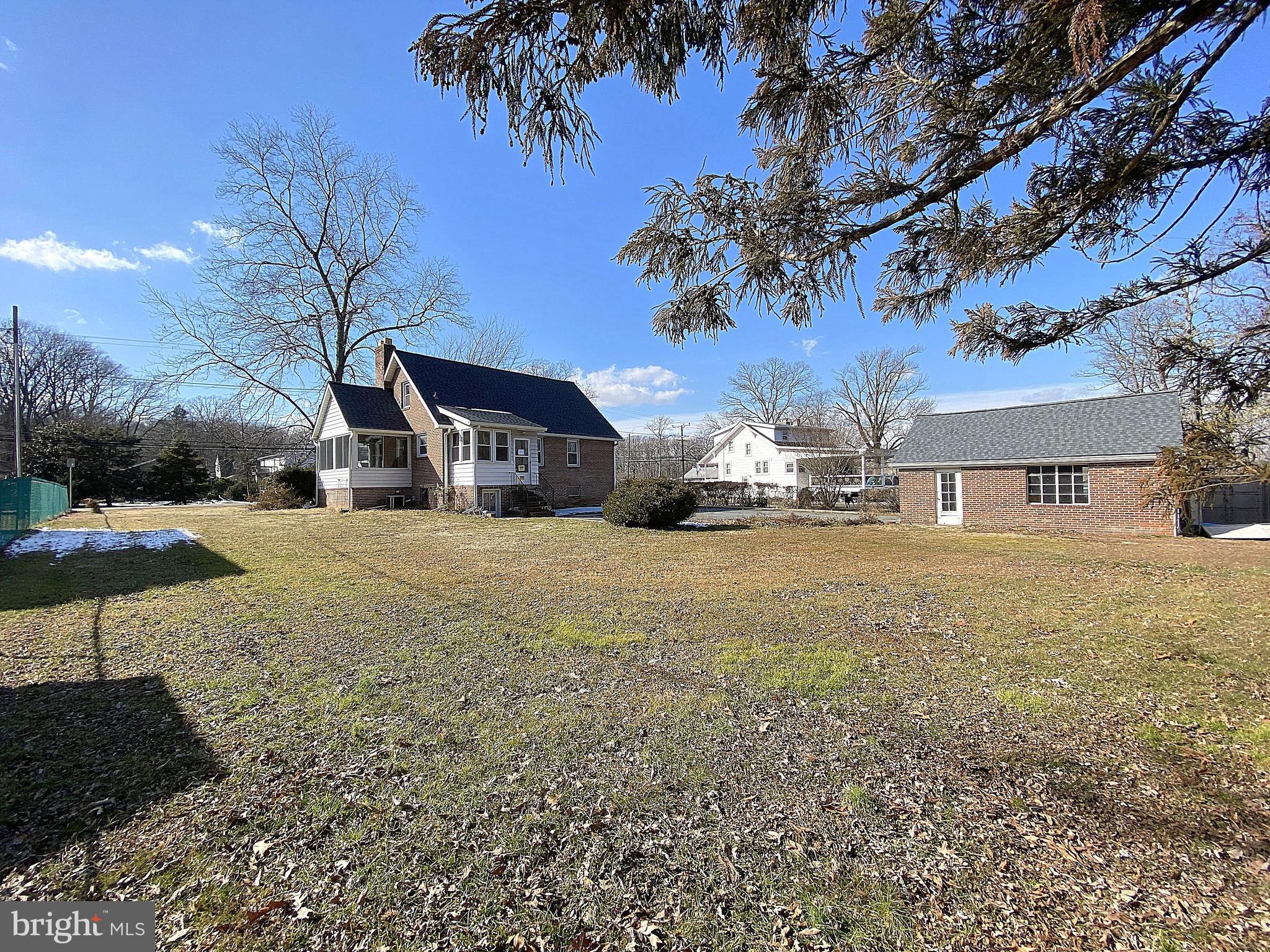 7606 North Point Road Baltimore, MD 21219 - Photo 72 of 75