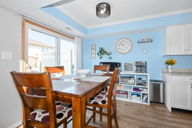 $279,900 | 16106 Creekmont Court, Tinley Park, IL 60487