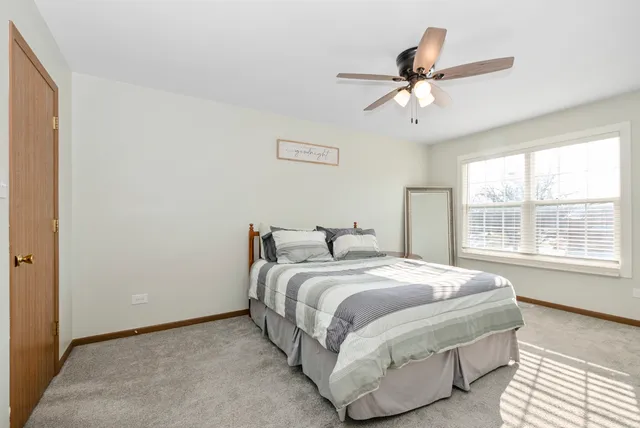 $279,900 | 16106 Creekmont Court, Tinley Park, IL 60487