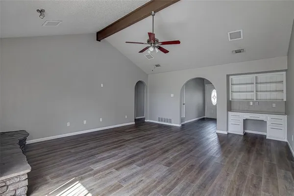 $2,150 | 4801 Winesanker Way, Fort Worth, TX 76133