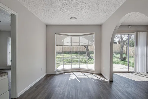 $2,150 | 4801 Winesanker Way, Fort Worth, TX 76133