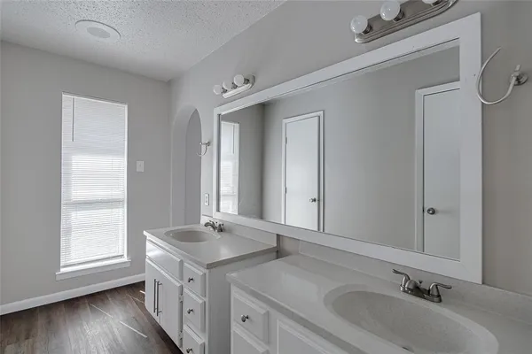 $2,150 | 4801 Winesanker Way, Fort Worth, TX 76133