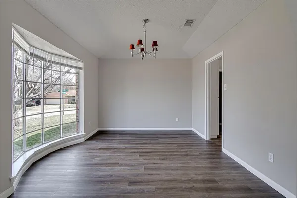 $2,150 | 4801 Winesanker Way, Fort Worth, TX 76133