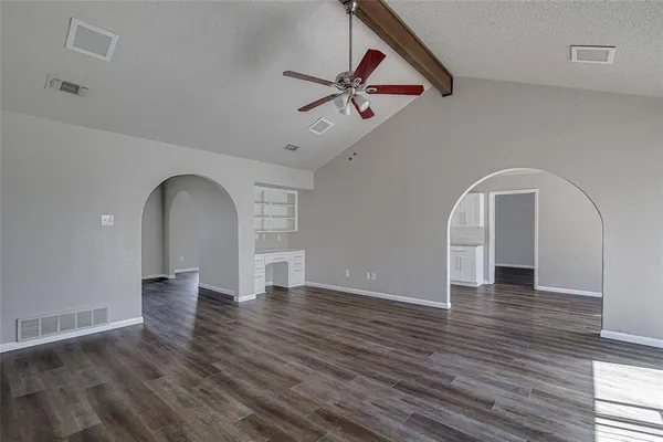 $2,150 | 4801 Winesanker Way, Fort Worth, TX 76133