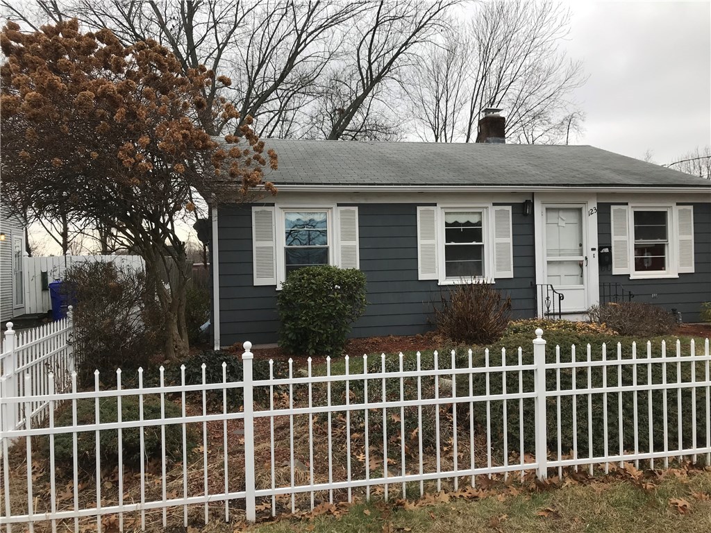 123 Rocco Avenue Pawtucket, RI 02860 - Photo 2 of 22 Gallery Image 2