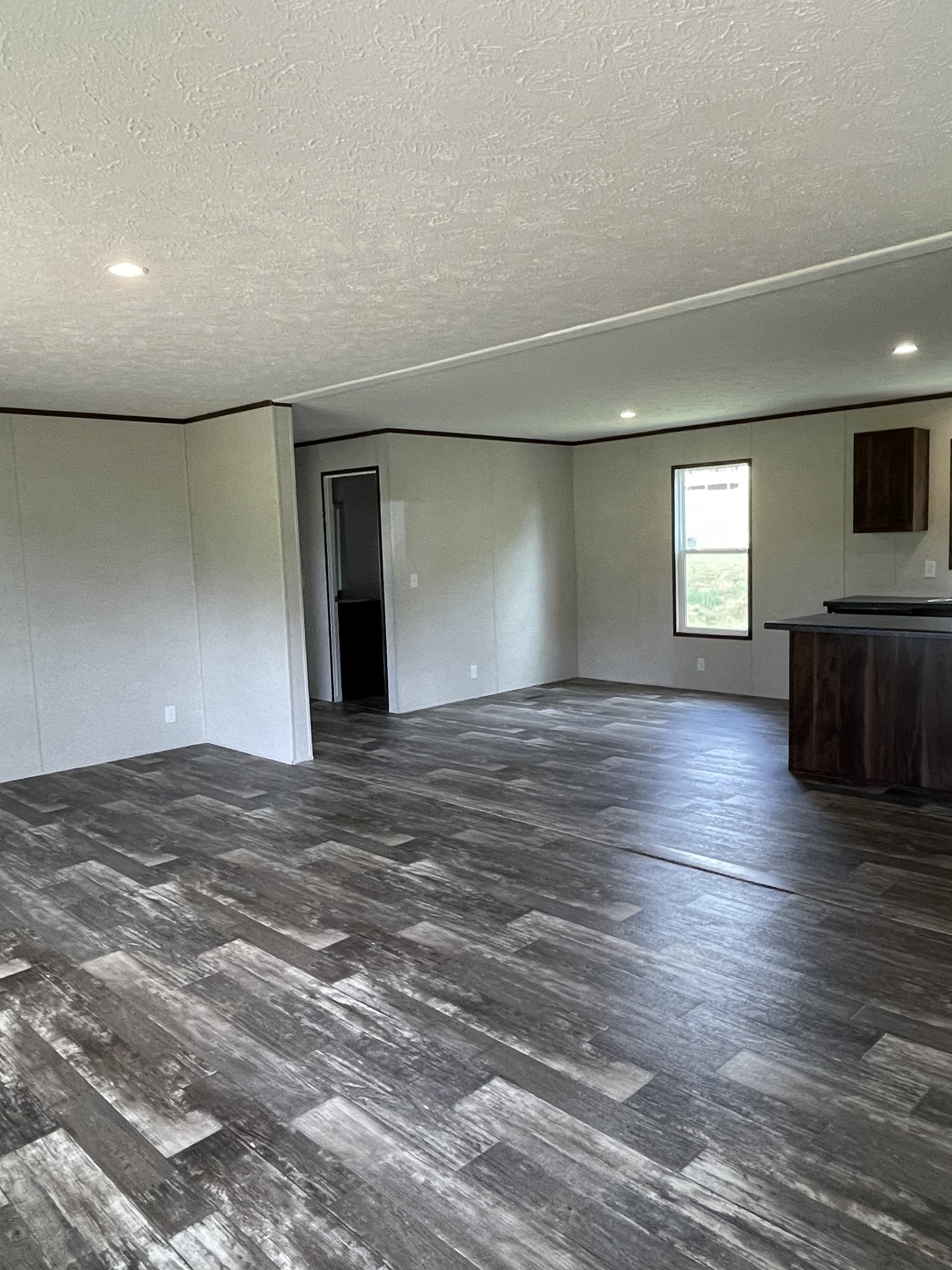 9458 Sunrise Road Red Boiling Springs, TN 37150 - Photo 2 of 4