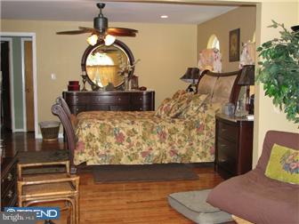 2 Conestoga Road Laurel Springs, NJ 08021 - Photo 1 of 12 Bedroom - Main