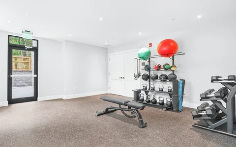 $2,600,000 | 148 Weston Road, Unit 304, Wellesley, MA 02482