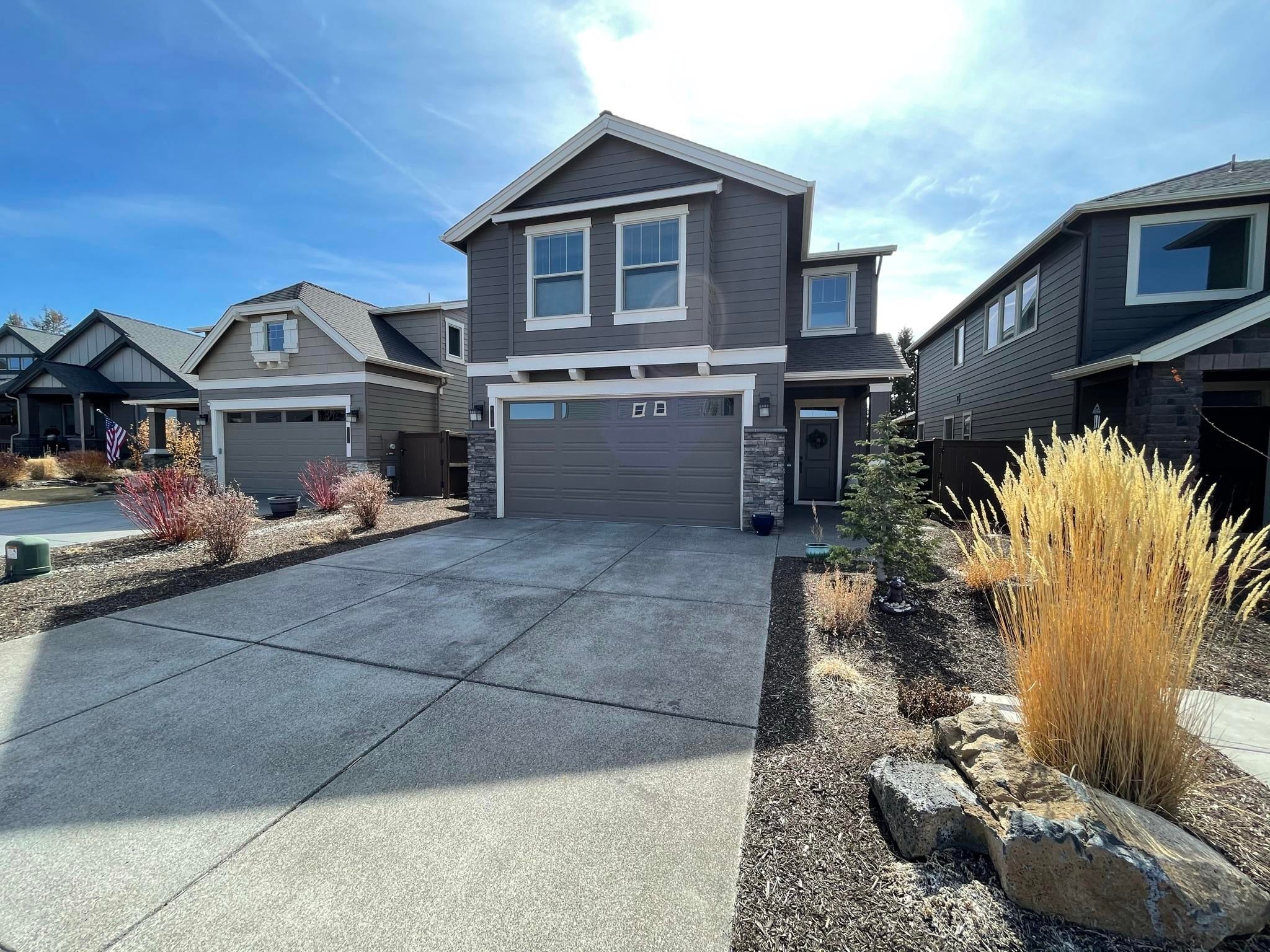 61092 Manhae Loop Bend, OR 97702 - Photo 39 of 49 Front Home View