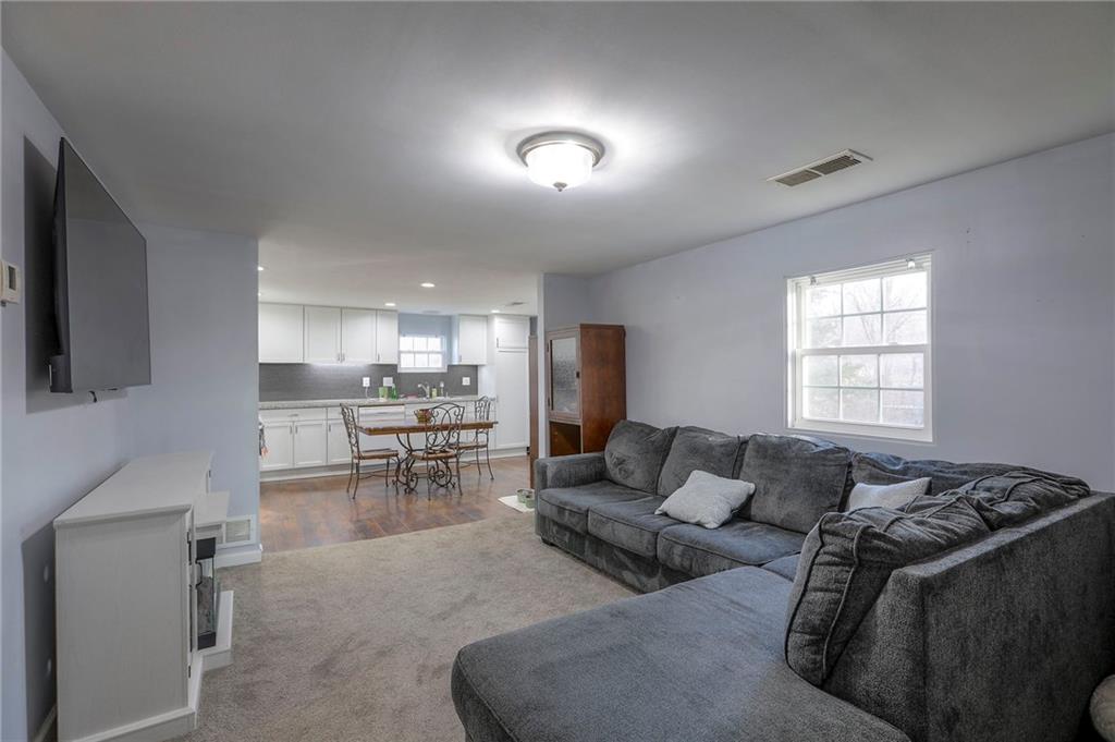 5127 Rinker Road Kansas City, MO 64129 - Photo 6 of 25