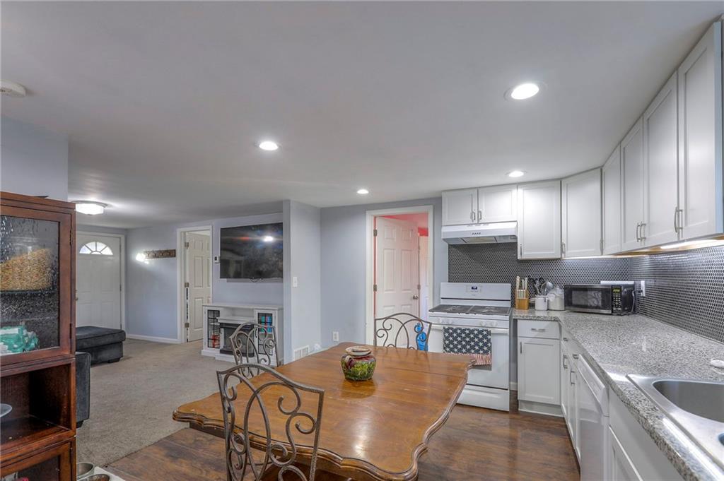 5127 Rinker Road Kansas City, MO 64129 - Photo 8 of 25